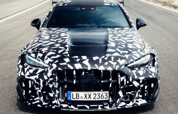 Mercedes паказаў новы суперкар амаль за мільён еўра